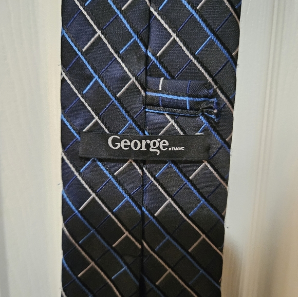 Mens George Tie - Picture 2 of 2